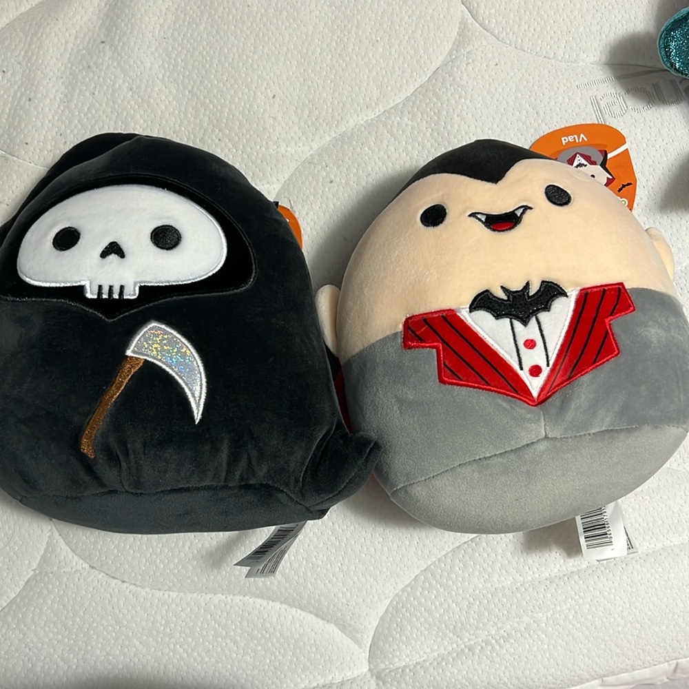 Halloween 10in Squishmallows Otto and Vlad